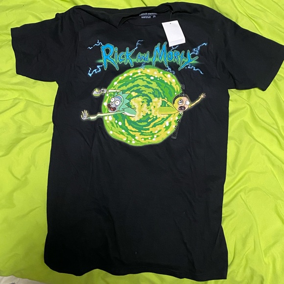 RICK AND MORTY Black T Shirt - Picture 1 of 4